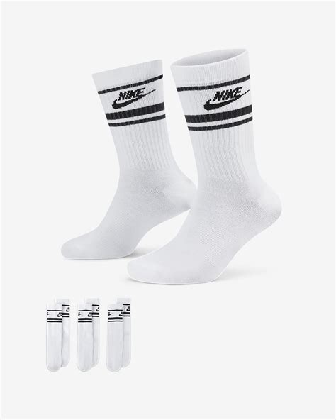 Nike Sportswear Everyday Essential Crew Socks (3 Pairs)